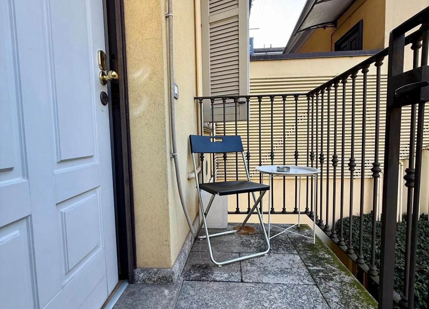 Naviglio Suite - Eleganza E Relax A 2 Min Dalla M4 E Dai Navigli Milano